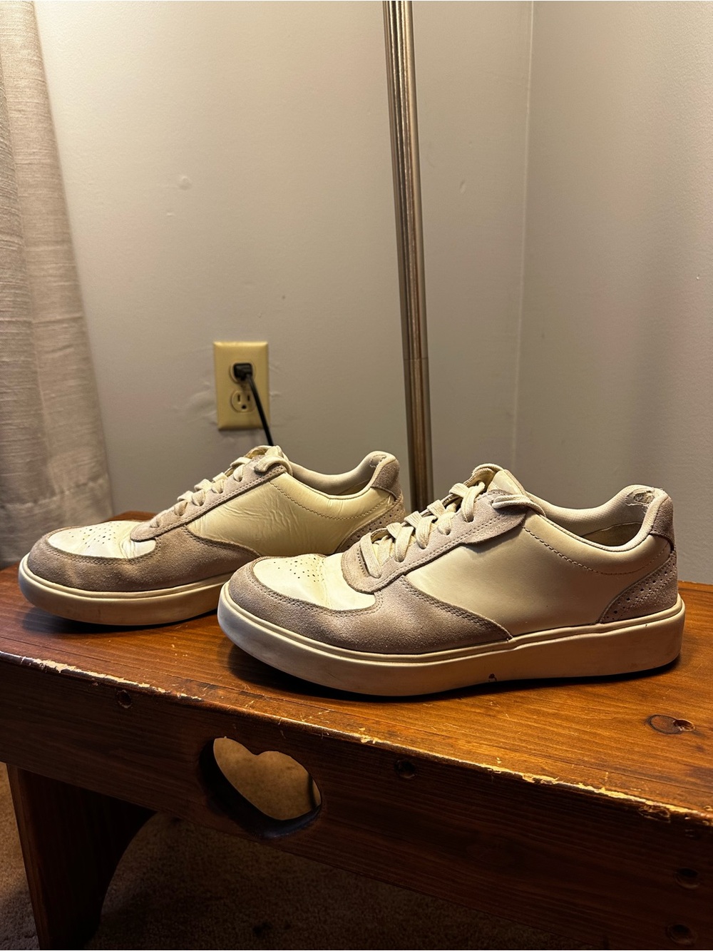 Cole Haan Men's Low-Top Sneakers in White and Gray (Size 9)